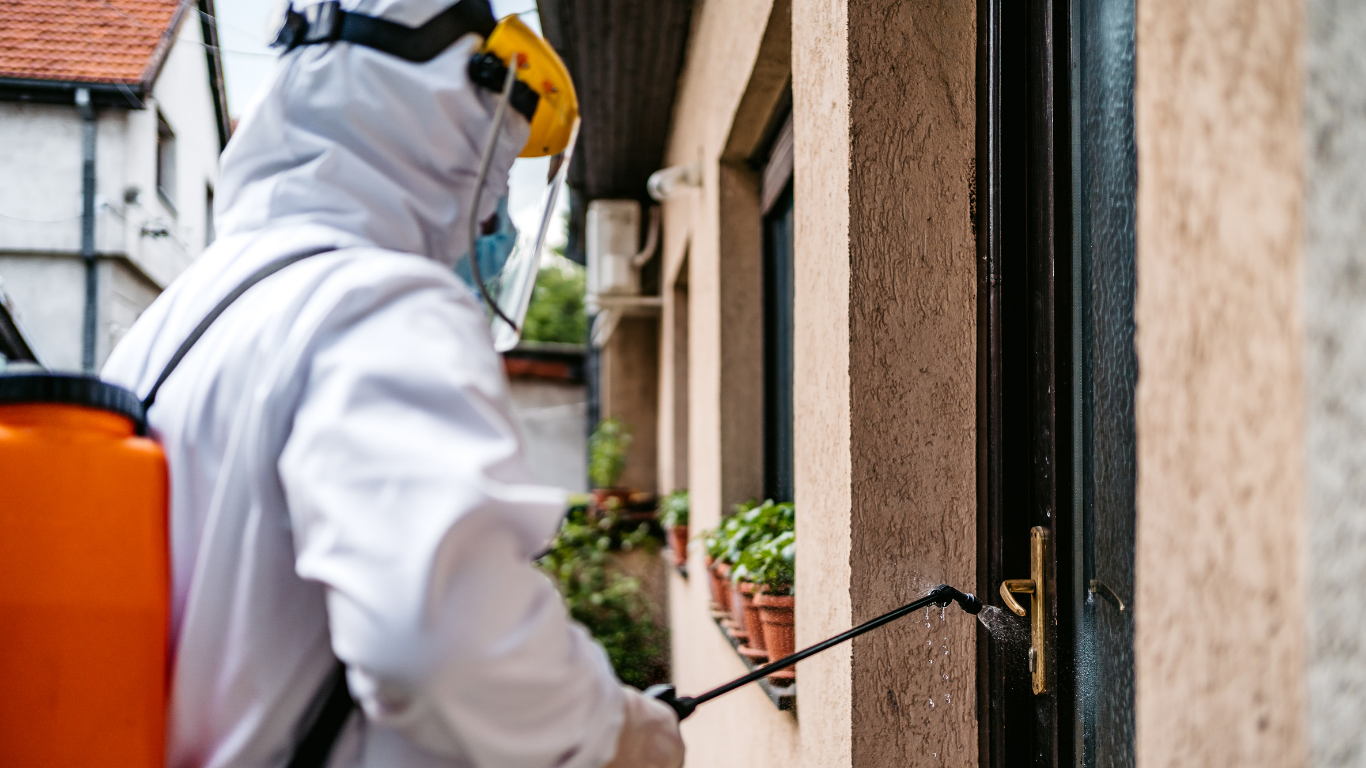 พ่นยาไวรัส